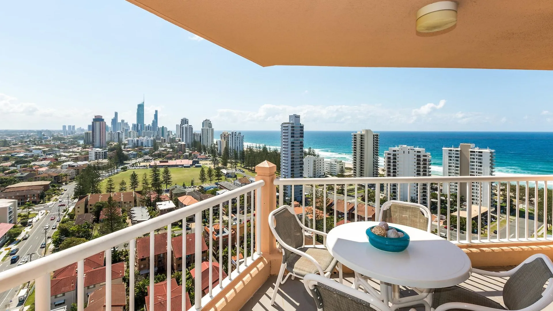 Belle Maison Apartments - Official Gold Coast