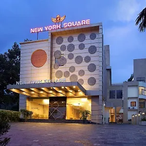 **** Hotel New York Square India