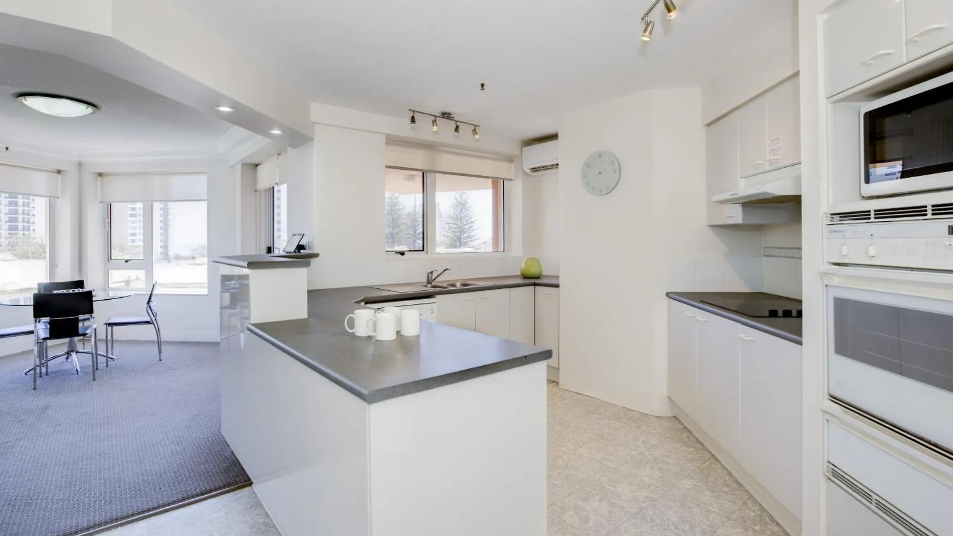 Belle Maison Apartments - Official Gold Coast